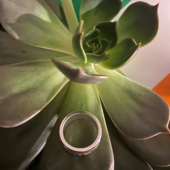 Ogham ring - Dolores - Picture 4 of 7